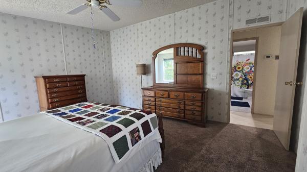 1992 Mobile Home