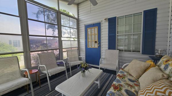 1992 Mobile Home