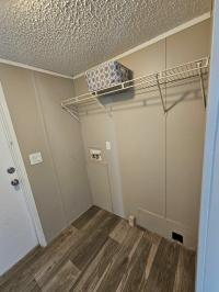 2002 Schult Desert Manor Mobile Home