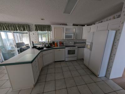 Photo 4 of 14 of home located at 129 La Gardinia Edgewater, FL 32141