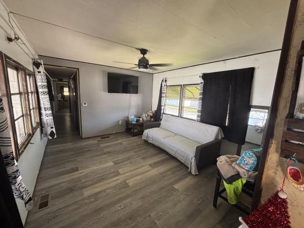 1968 delta 2332 Mobile Home