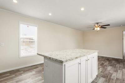 Photo 4 of 14 of home located at 6 Starling Hill  #231 Orion Township, MI 48359