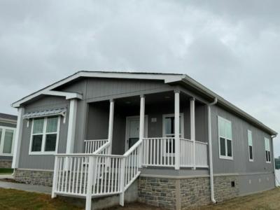 Photo 5 of 30 of home located at 25 Secluded Ranch Bend Willis, TX 77318