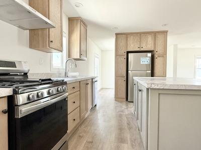 Photo 4 of 10 of home located at 2200 W Wilson St # 072 Banning, CA 92220