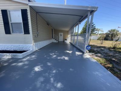 Photo 5 of 7 of home located at 8813 Waterway Drive Tampa, FL 33635