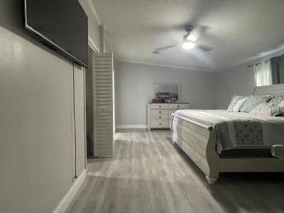Photo 4 of 12 of home located at 8825 Waterway Drive Tampa, FL 33635