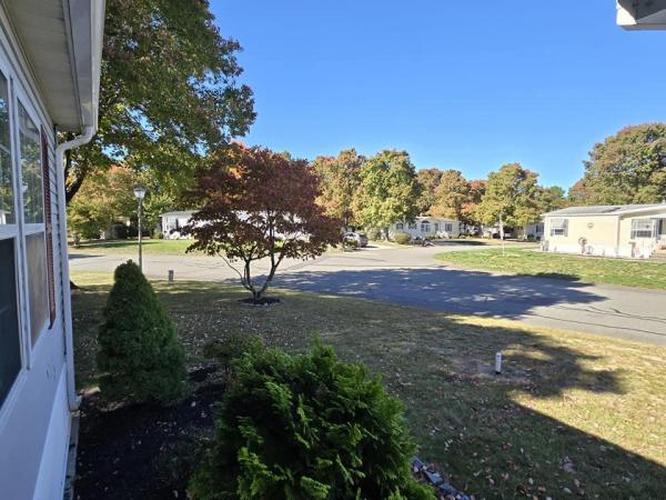 1987 VIG 28x48 Mobile Home
