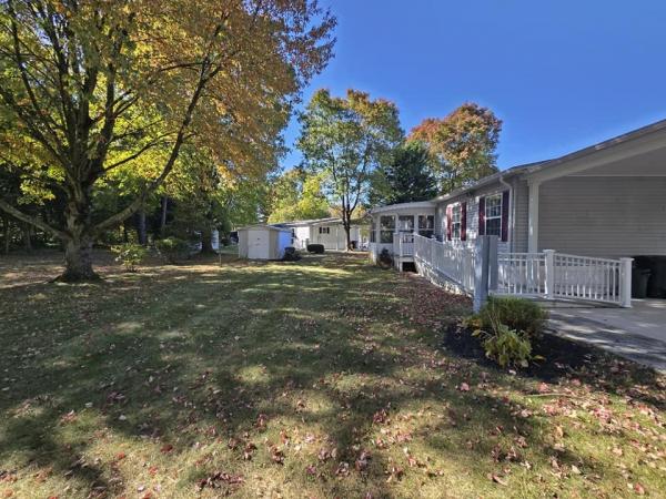 1987 VIG 28x48 Mobile Home