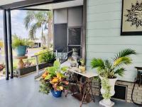 1988 Schu Manufactured Home