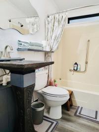 1988 Schu Manufactured Home