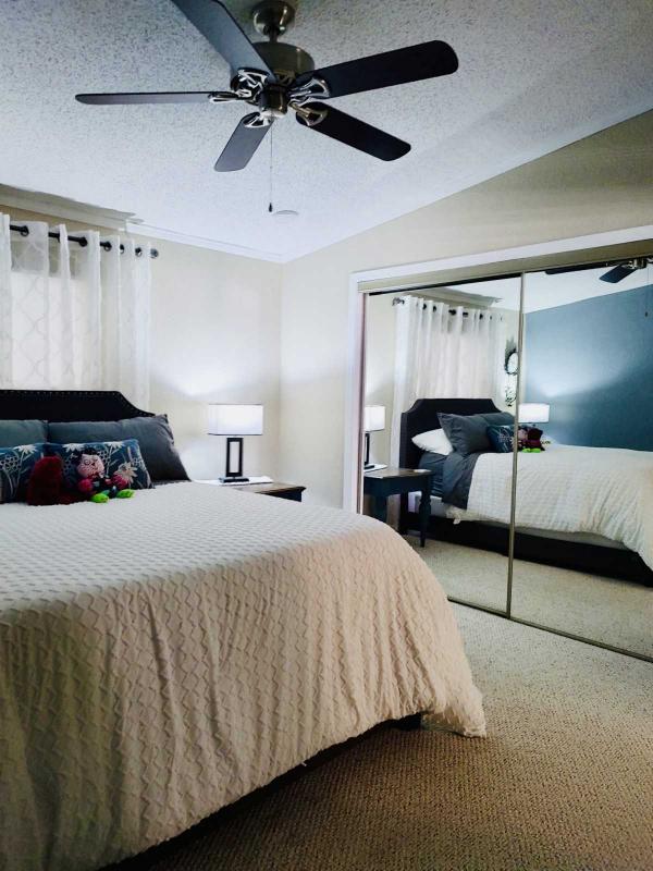 1988 Schu Manufactured Home