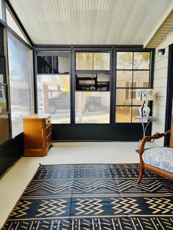 1988 Schu Manufactured Home