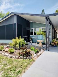1988 Schu Manufactured Home