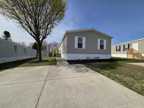 2019 Champion Manufactured Home
