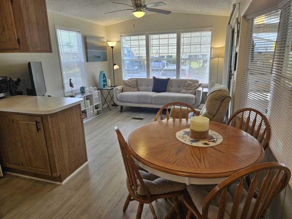 1994 1BR/1BA Mobile Home