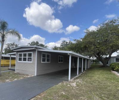 Photo 2 of 36 of home located at 2951 Vine Lane Sebring, FL 33870