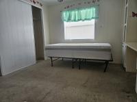 1979 NEWM Manufactured Home