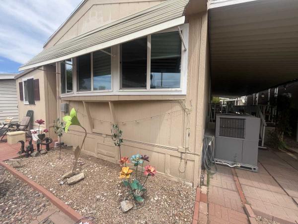 1983 K&B Mobile Home