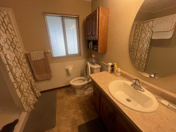 1983 K&B Mobile Home