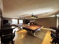 2001 Goldenwest  4 Large Bedrooms Manufactured Home
