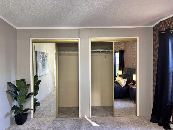 1994 PALM Manufactured Home