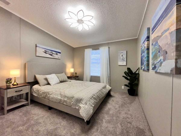 1994 PALM Manufactured Home