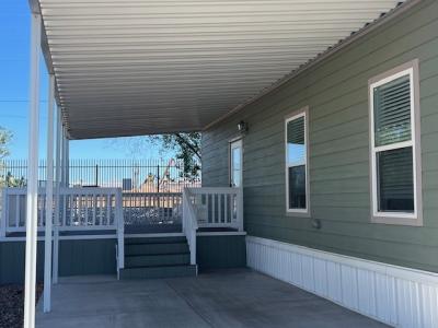 Photo 3 of 8 of home located at 2050 W. Dunlap Ave #E227 Phoenix, AZ 85021