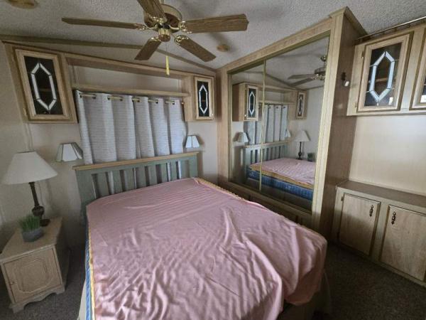 1988 Palm Harbor Manufactured Home