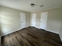2023 Live Oak Homes Chestnut L-5562E Manufactured Home
