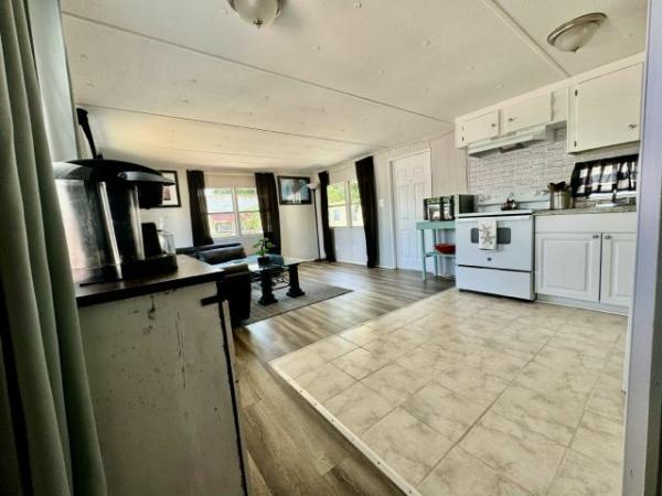 1981 STOL HS Manufactured Home