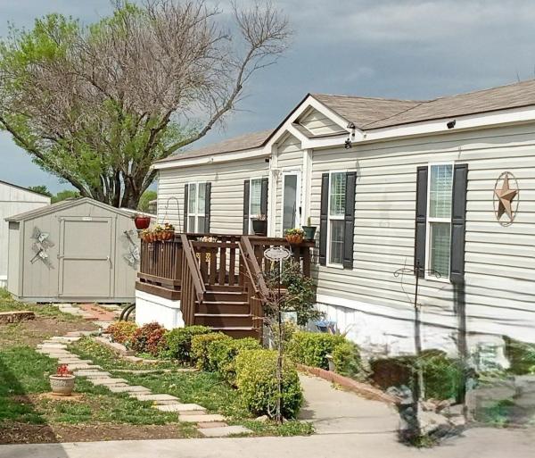 Photo 1 of 2 of home located at 1800 Preston On The Lake Lot #148 Little Elm, TX 75068