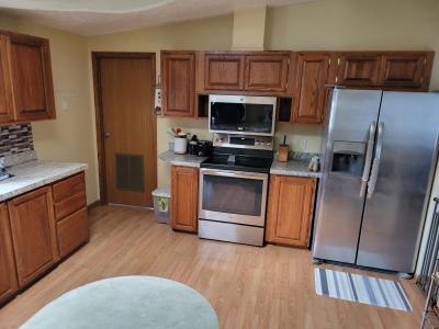 Photo 2 of 6 of home located at 2948 Onslow Court Brighton, MI 48114