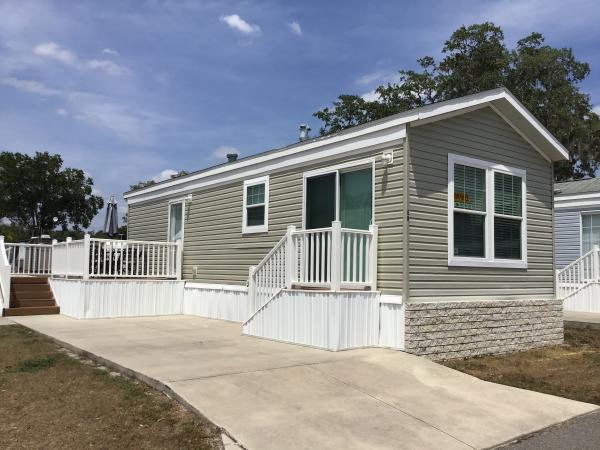2019 Champion RH1371Z Mobile Home