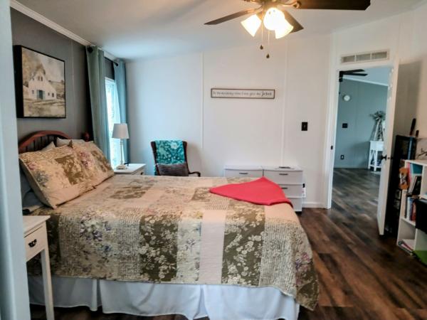 2000 Skyline 23770029000177/IN Mobile Home