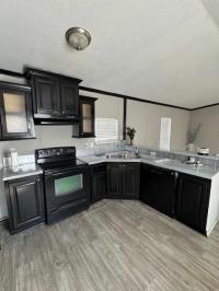 2013 Clayton 30YES16763AH13 Mobile Home