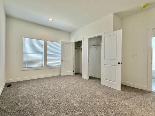 2025 Clayton 71HIP28442AH24 Mobile Home