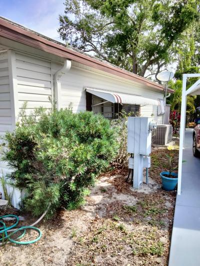 Photo 3 of 5 of home located at 5100 60th Street East C-03 Bradenton, FL 34203