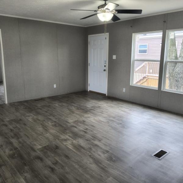 2023 Tradition 56D  Home
