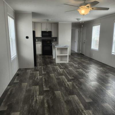 Photo 4 of 8 of home located at 9901 State Road 3 #0009 Muncie, IN 47303