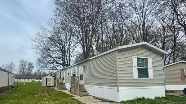 Photo 1 of 2 of home located at 68 Ponderosa Trail North Belleville, MI 48111