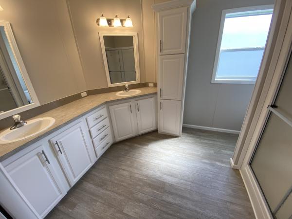 2023 Jacobsen Offset Mobile Home