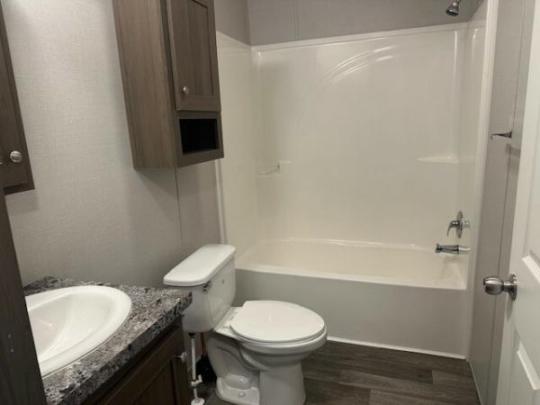 2021 Redman Advantage II  Home