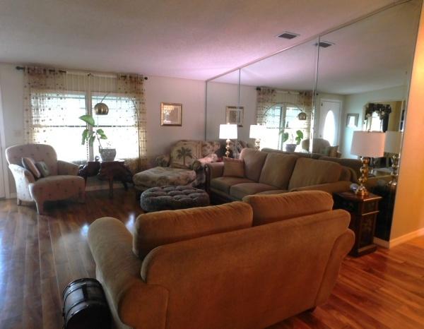1990 Tropicana Manufactured Home