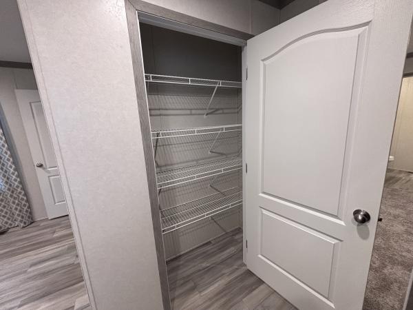 2025 Clayton 6016-4200 Adrenaline Home