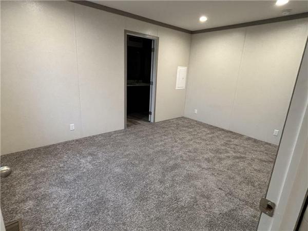 2025 Clayton 6016-4779 Pulse  Home