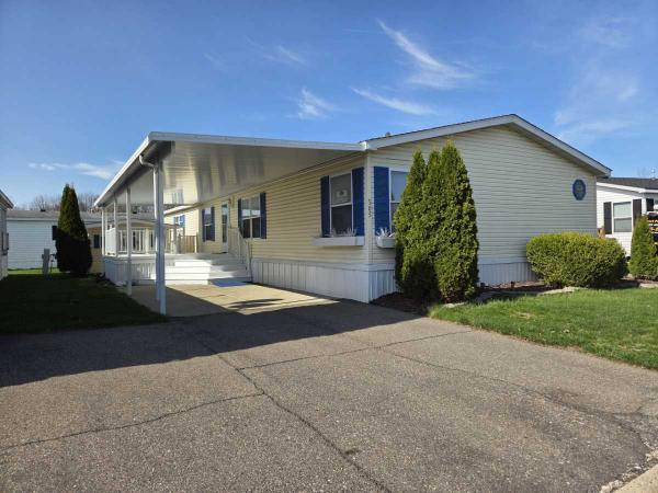 1994 Skyline Manufactured Home
