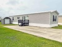 2011 Lexington 7678  Home