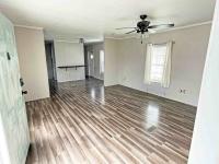 2011 Lexington 7678  Home