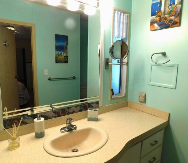1987 Palm Harbor Manufactured Home