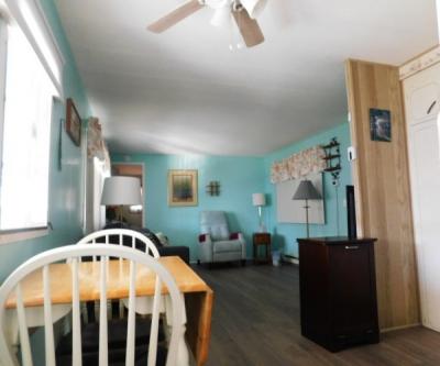 Photo 3 of 8 of home located at 3301 Alt 19, #325 Dunedin, FL 34698